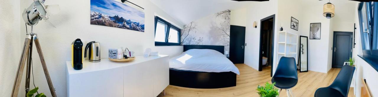 Chambre Double Privative Et Independante ランス エクステリア 写真